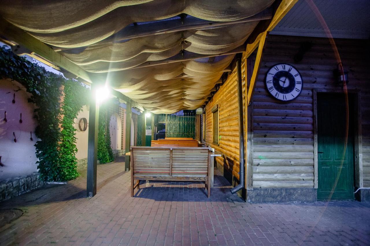 Pieno Piano Hotel Rivne Eksteriør billede