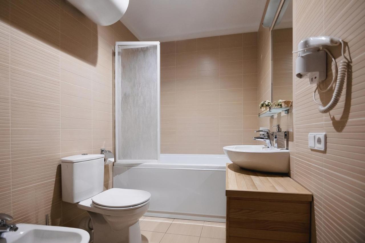 Pieno Piano Hotel Rivne Eksteriør billede